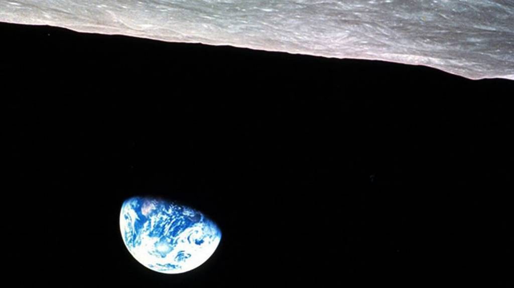 Flug zum Mond